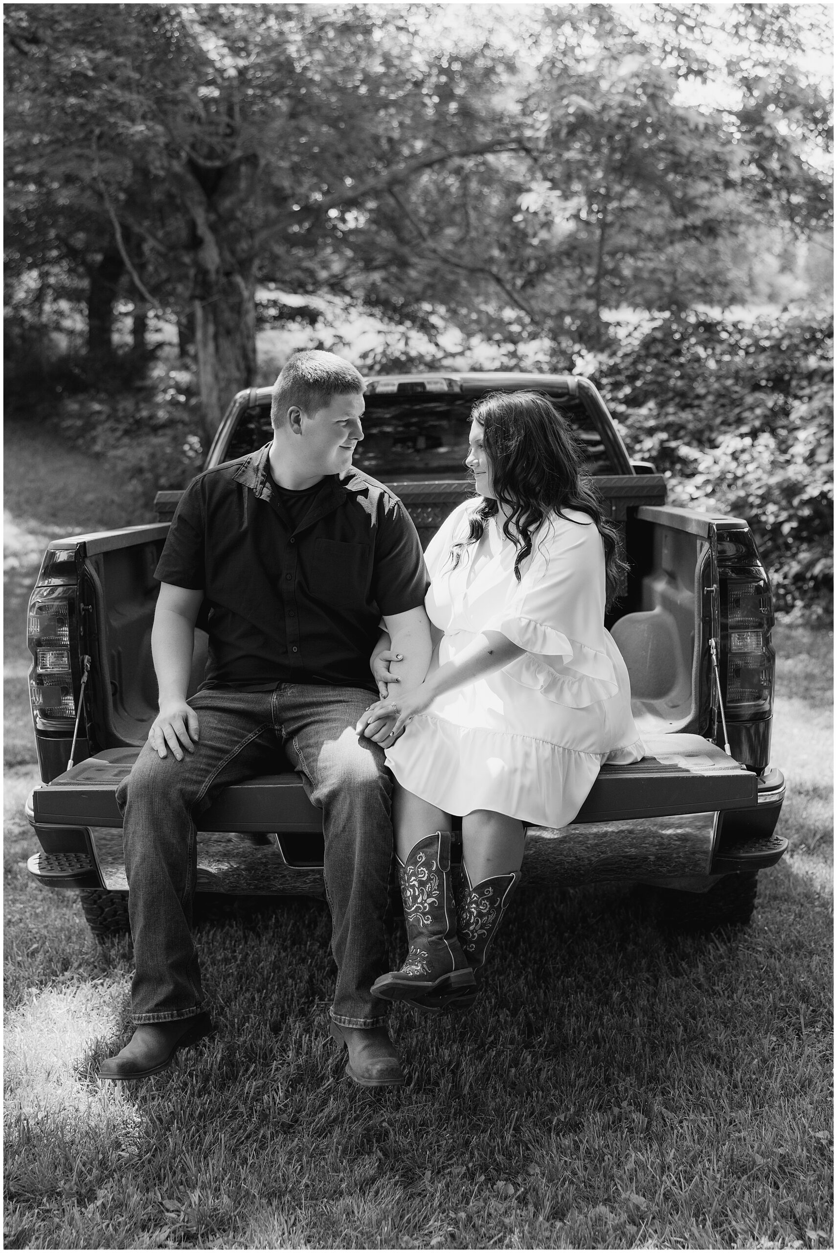 farm engagement session in kentucky